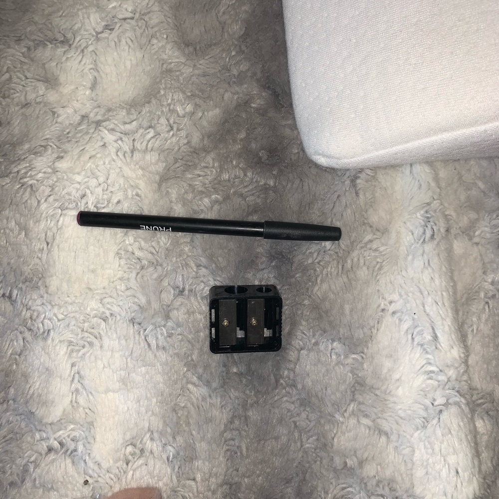 Makeup kit! - Picture 4 of 7